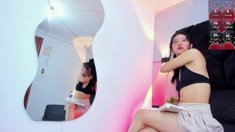 Snapshot of andrea_carocaro chatting on February 18, 1:07 pm andrea_carocaro online show from February 18, 1:07 pm