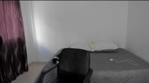 Andrea online show from February 17, 4:26 pm