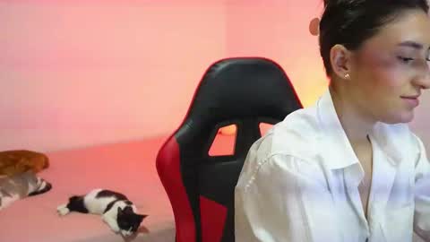 Andrea online show from November 10, 1:15 am