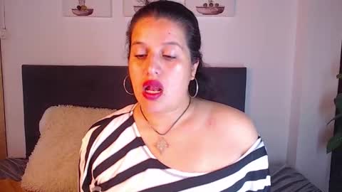 Snapshot of andrea_secret_ chatting on October 22, 3:23 pm ANDREA online show from October 22, 3:23 pm