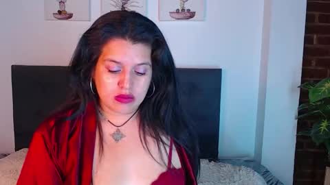 Snapshot of andrea_secret_ chatting on October 31, 2:29 pm ANDREA online show from October 31, 2:29 pm