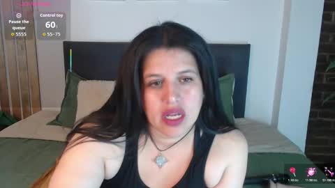 Snapshot of andrea_secret_ chatting on December 5, 2:47 pm ANDREA online show from December 5, 2:47 pm