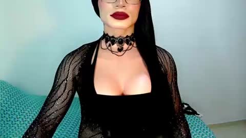 andreavzl online show from August 8, 8:16 am