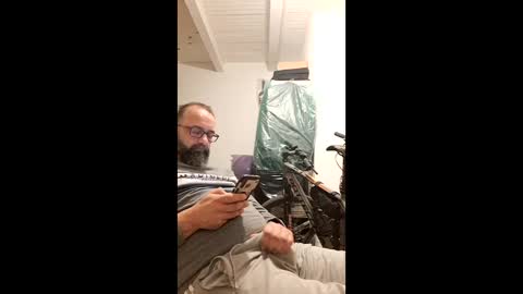 Snapshot of andrecool979 chatting on April 4, 8:17 pm Andre online show from April 4, 8:17 pm