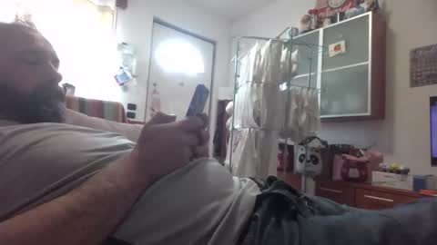 Snapshot of andrecool979 chatting on April 10, 12:10 pm Andre online show from April 10, 12:10 pm