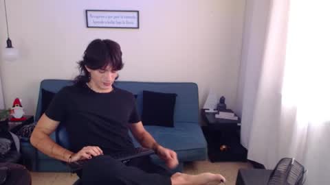 Snapshot of andreey50 chatting on December 2, 8:55 pm Andrey online show from December 2, 8:55 pm