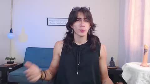 Snapshot of andreey50 chatting on February 23, 1:10 pm Andrey online show from February 23, 1:10 pm