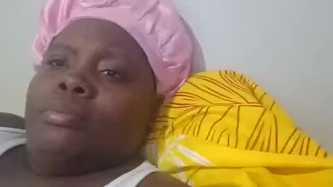 Snapshot of andreita_naughty chatting on October 24, 4:58 pm Andrea online show from October 24, 4:58 pm