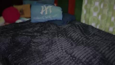 Snapshot of andrelabuda9 chatting on March 3, 1:45 am Andre Labuda online show from March 3, 1:45 am