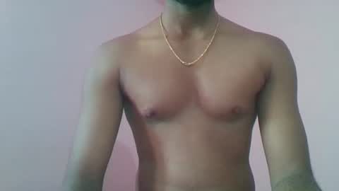 Snapshot of andres01_ chatting on October 24, 5:37 am andres01_ online show from October 24, 5:37 am