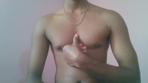 Snapshot of andres01_ chatting on November 14, 10:25 am andres01_ online show from November 14, 10:25 am