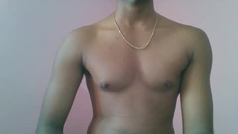 Snapshot of andres01_ chatting on November 20, 7:08 am andres01_ online show from November 20, 7:08 am