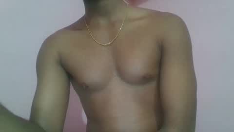 Snapshot of andres01_ chatting on November 23, 2:39 pm andres01_ online show from November 23, 2:39 pm