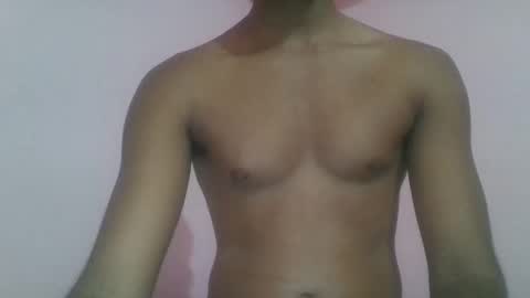 Snapshot of andres01_ chatting on February 14, 2:25 pm andres01_ online show from February 14, 2:25 pm