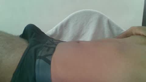 Snapshot of andres01_ chatting on February 17, 2:52 am andres01_ online show from February 17, 2:52 am