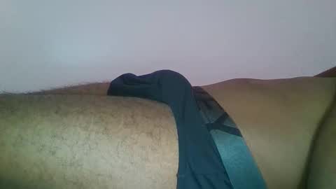 Snapshot of andres01_ chatting on February 19, 1:40 pm andres01_ online show from February 19, 1:40 pm