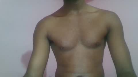 Snapshot of andres01_ chatting on March 4, 1:50 pm andres01_ online show from March 4, 1:50 pm