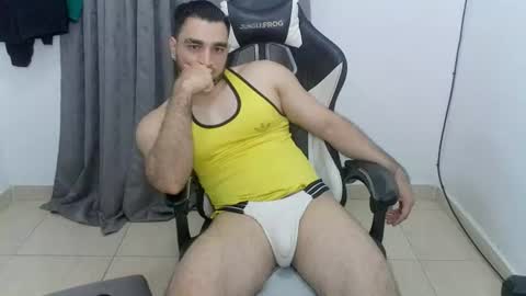Snapshot of andres180950734 chatting on June 13, 1:14 am andres180950734 online show from June 13, 1:14 am