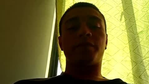 Snapshot of andres99gomez chatting on July 6, 6:43 pm DrewDogg online show from July 6, 6:43 pm
