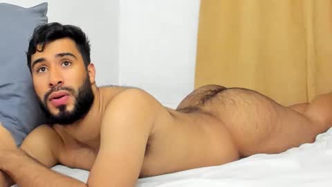 ANDRES CORTES   online show from February 18, 5:25 am