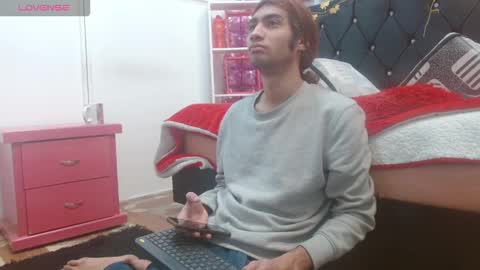 Snapshot of andresdark_07 chatting on January 17, 7:17 pm andresdark_07 online show from January 17, 7:17 pm