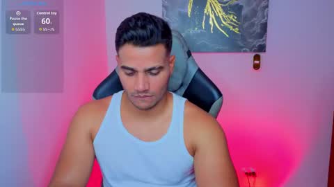 Snapshot of andresfiit chatting on June 15, 12:24 am Andres online show from June 15, 12:24 am