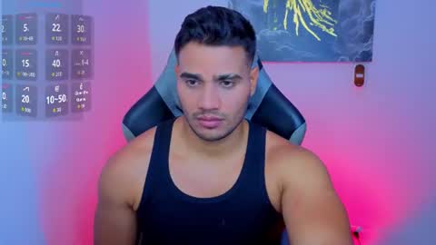 Snapshot of andresfiit chatting on June 17, 12:35 am Andres online show from June 17, 12:35 am