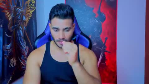 Snapshot of andresfiit chatting on July 13, 3:31 am Andres online show from July 13, 3:31 am