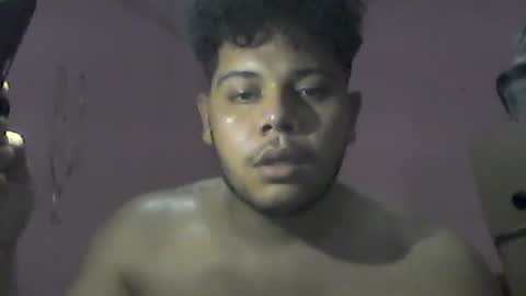 Snapshot of andresgonzales_ chatting on November 3, 12:46 am andresgonzales_ online show from November 3, 12:46 am