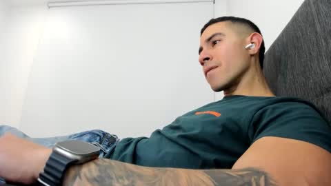 onlyfanscallmegotter online show from February 24, 3:37 am