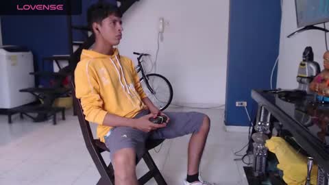 Snapshot of andressdean chatting on January 25, 5:30 pm Andres Dean online show from January 25, 5:30 pm