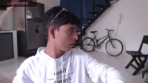 Snapshot of andressdean chatting on January 26, 5:23 pm Andres Dean online show from January 26, 5:23 pm