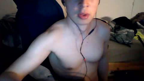 Snapshot of andresse_lat chatting on July 17, 5:03 am andresse_lat online show from July 17, 5:03 am