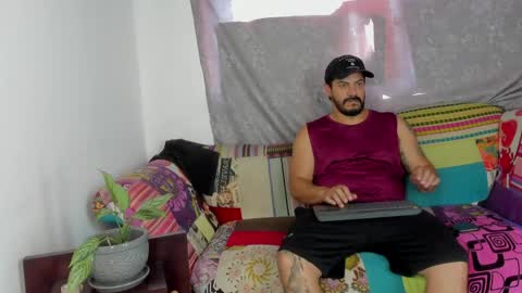 Andres online show from May 24, 8:58 pm