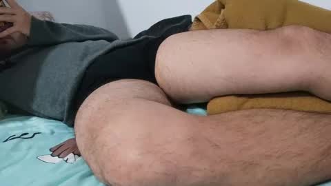 Snapshot of andreudickhard91 chatting on January 3, 12:33 am Andreu online show from January 3, 12:33 am