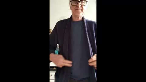 Andrew online show from April 17, 11:46 am