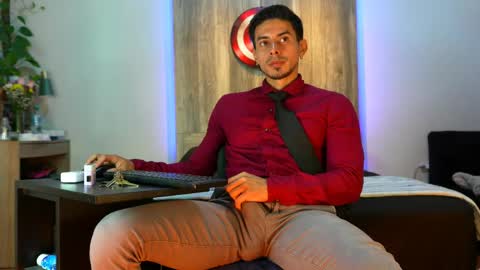 Andrew online show from April 9, 5:29 am