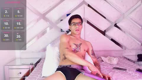 andrew_haalls online show from February 23, 11:35 pm