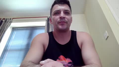 Snapshot of andrew_top_man chatting on February 8, 11:57 am andrew_top_man online show from February 8, 11:57 am