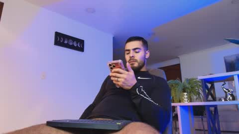 ANDREW WEST online show from January 16, 11:31 pm