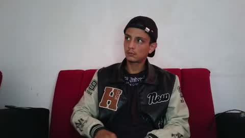 andrew online show from April 16, 3:13 pm