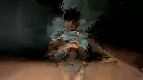 Snapshot of andrewhdez chatting on February 8, 3:10 pm Andrew online show from February 8, 3:10 pm