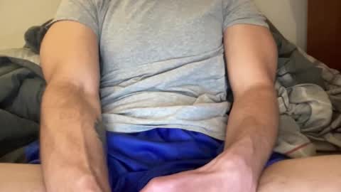 Snapshot of andrewholdsteady chatting on December 20, 11:23 pm andrewholdsteady online show from December 20, 11:23 pm