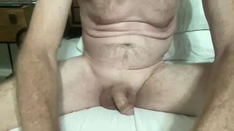 Snapshot of andrewlast10 chatting on December 1, 9:37 pm andrewlast10 online show from December 1, 9:37 pm