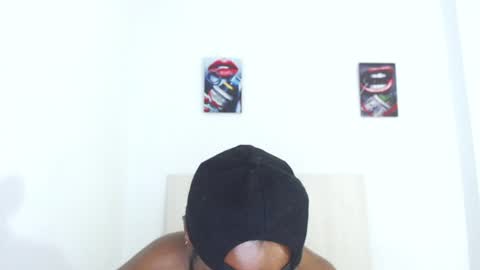 Snapshot of andrewoconnor__ chatting on June 27, 12:44 pm Andrew Oconnor online show from June 27, 12:44 pm