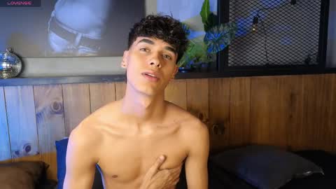 AndreWortix online show from April 6, 4:21 am