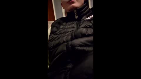 Snapshot of andrewshaw16 chatting on February 1, 3:38 am andrewshaw16 online show from February 1, 3:38 am