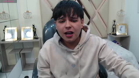 ANDREW online show from December 30, 1:14 pm