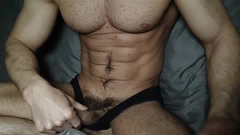 Snapshot of andreyhunk chatting on April 28, 8:52 am andreyhunk online show from April 28, 8:52 am