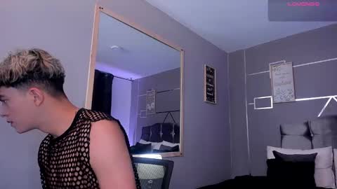      online show from January 25, 12:58 pm